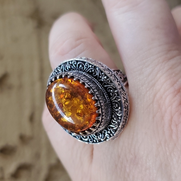 New Baltic Amber Antique Design 925 Silver Statement Ring. - Picture 6 of 16